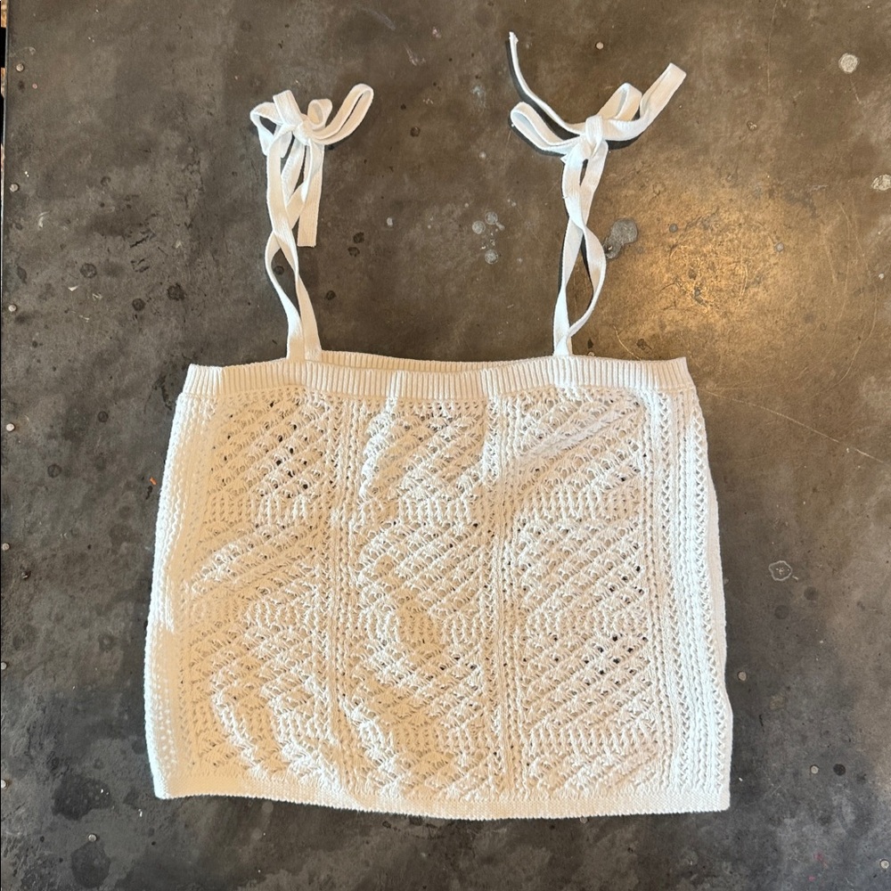 Universal Thread White Knit Tank Top